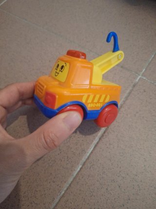 Coche grúa infantil con luz y sonido
