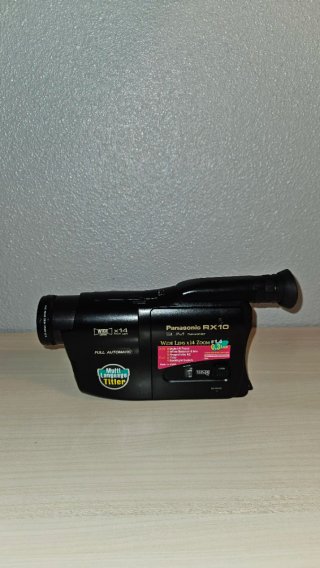 Cámara Panasonic RX-10 + Adaptador VHS