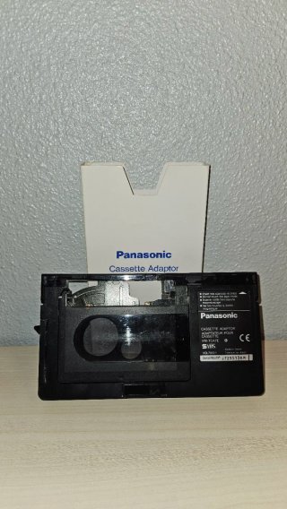 Cámara Panasonic RX-10 + Adaptador VHS
