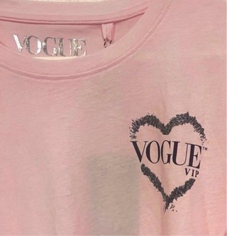 Talla M. Camiseta VOGUE VIP