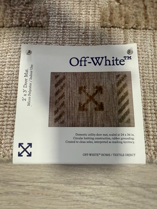 Alfombra Off-White flechas beige 90x60