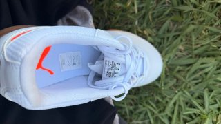 Zapatillas Puma Blancas y Naranjas