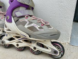Patines en línea morados y grises 35-38