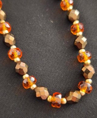 Lote Bisutería: 3 Collares y Pendientes