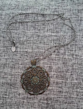 Collar Bolas Doradas y Marrones