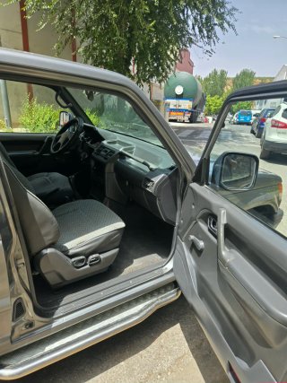 Mitsubishi Montero 1998