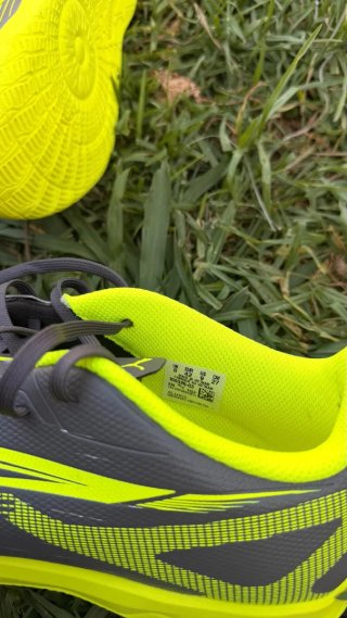 Zapatillas Puma Ultra Gris y Amarillo