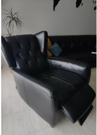 Butaca piel negra reclinable