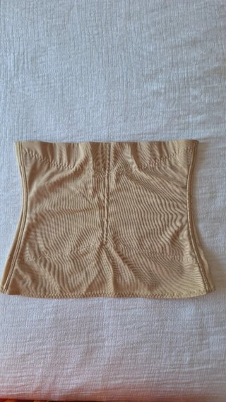 Faja Moldeadora Beige/Dorado Talla XL