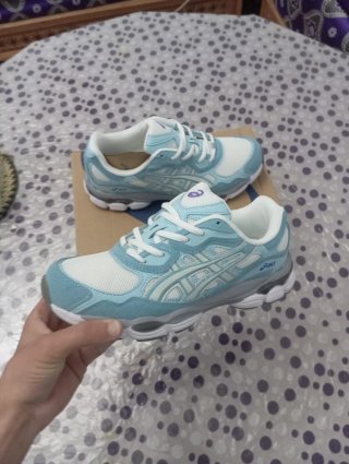 Asics Gel NYC Talla 41.5