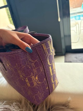 Bolso Carolina Herrera Morado y Dorado