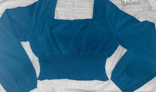 Blusa escote cuadrado manga larga azul