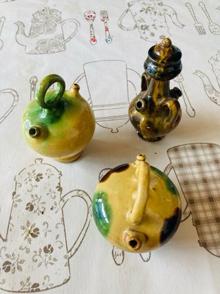 3 Botijos de cerámica decorativos