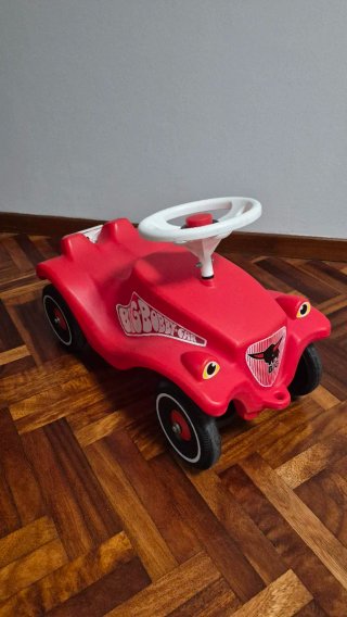 Coche correpasillos rojo BIG Bobby Car