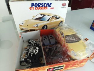 Maqueta Bburago Porsche 911 Carrera 1997