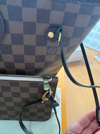 Bolso Louis Vuitton Damier con neceser