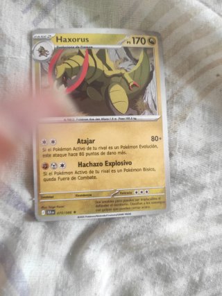 Carta Pokémon VMAX Pikachu Gigamax