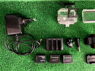 GoPro HERO4 Silver, 3 baterías + Accesorios