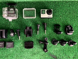 GoPro HERO4 Silver, 3 baterías + Accesorios