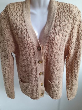 Jersey beige con botones