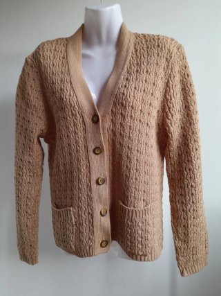 Jersey beige con botones