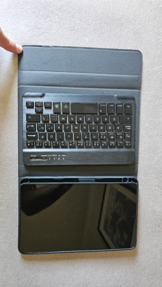 Samsung Galaxy Tab A9 SM-X110 más funda y teclado