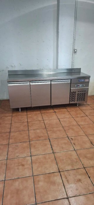 Bajo mostrador Infrico