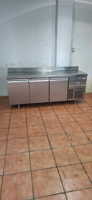 Bajo mostrador Infrico