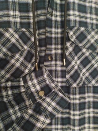 Chaqueta Zara cuadros con capucha Talla L
