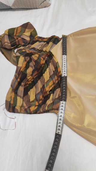 Vestido de fiesta asimétrico