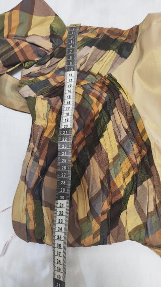 Vestido de fiesta asimétrico