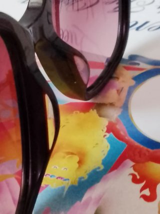 Occhiali da sole Michael Kors neri e rossi