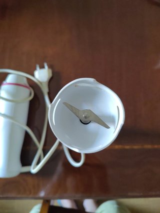 Batidora de mano Taurus 500W