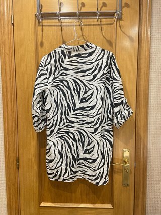 Camisola de playa con estampado cebra