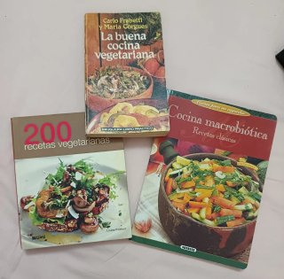 Lote 3 libros Cocina Macrobiótica y vegetariana.