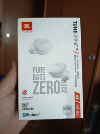 Auriculares JBL TUNE130NC TWS Blancos