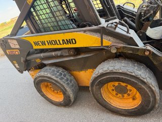 Retroexcavadora New Holland