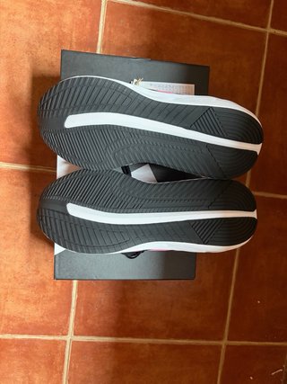 Adidas Galaxy 7 W negras y rosa