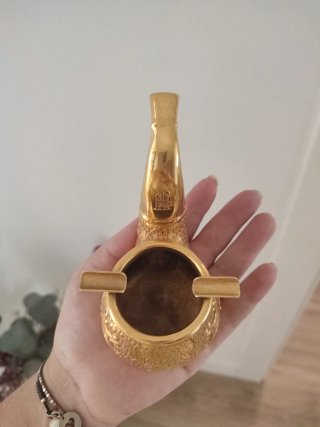 Cenicero dorado estilo pipa antiguo