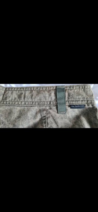 Pantalón corto Decathlon jaspeado verde