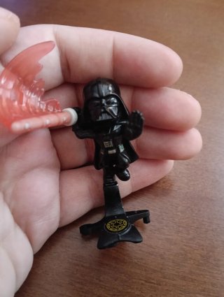 Figura Darth Vader Kinder Star Wars