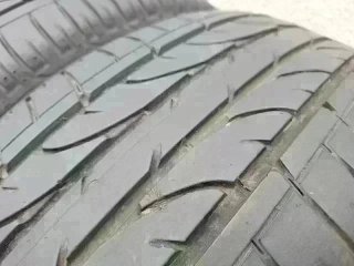 215 60 R17 96H Bridgestone - 2 neumáticos +75%
