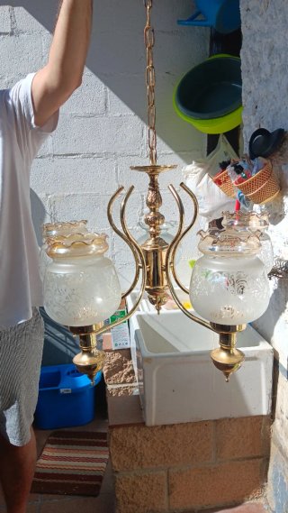 Lámpara de techo dorada 5 tulipas
