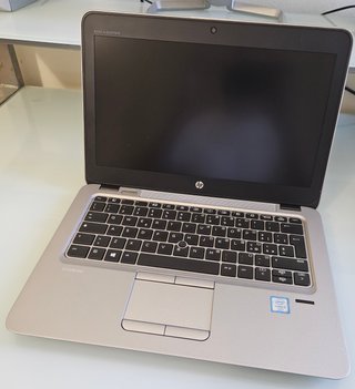 HP EliteBook 820 G3 Portatile i5 12.5 SSD Windows