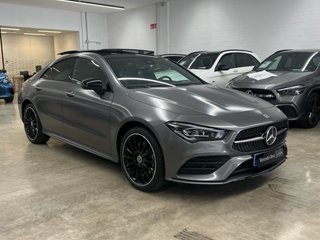 Mercedes-Benz CLA 250 e COUPE con techo