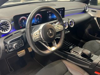 Mercedes-Benz CLA 250 e COUPE con techo