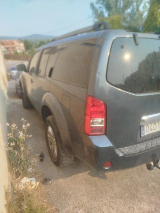 Nissan Pathfinder 2005