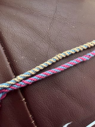 Pulseras algodón hechas a mano