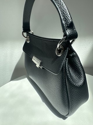 Bolso Armani Exchange ecopelle martellato negro
