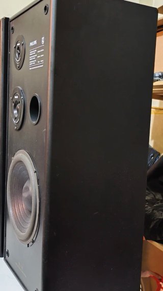 Altavoces Philips Hi-Fi Negros FB690 100w